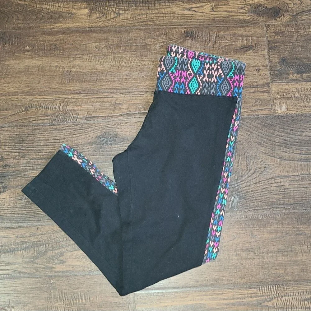 Live Love Dream Cropped Printed Leggings Size M